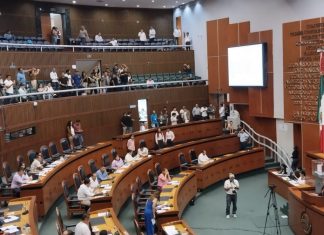 Diputada del PT confronta a reporteros desde tribuna tras ser exhibida en camioneta de lujo