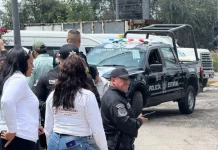 Riña entre alcaldes morenistas en Edomex deja dos policías lesionados